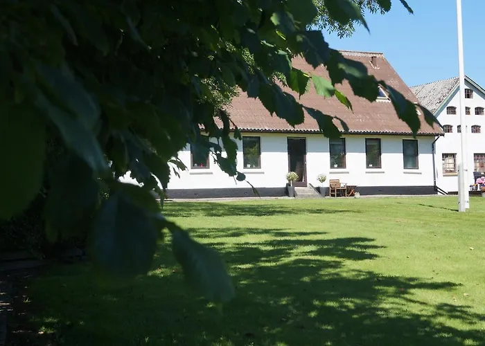 Farm Løkken